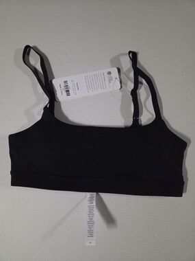 CRZ YOGA Black Seamless Bralette with Adjustable Straps